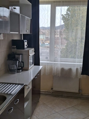 Închiriez apartament 2 camere