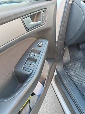 Vând Q5, 2013, 2.0TDI, 177CP, cutie automata  - imagine 10