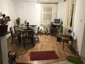 Casă Individuală în CENTRU | 7 CAMERE | Teren 380 MP | 110 MP UTILI - imagine 4