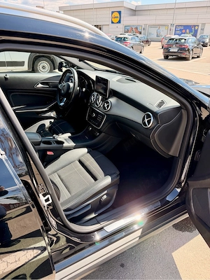 Mercedes Benz GLA X156 2016 220d 177CP 150k Km - imagine 10
