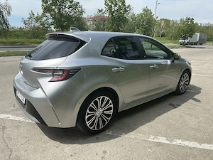 Toyota Corolla 2022 - imagine 5