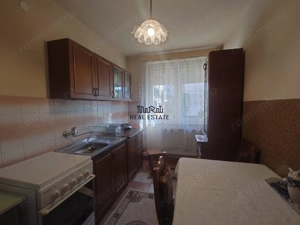 Apartament 2 camere decomandat, etaj 1, zona linistita - imagine 6