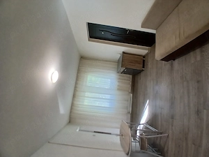 Apartament de inchiriat - 2 camere semidecomandat, zona Dacia