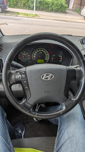 Hyundai H1  - imagine 10