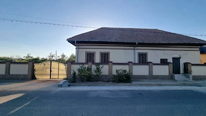 Imobil de vanzare Stolnici