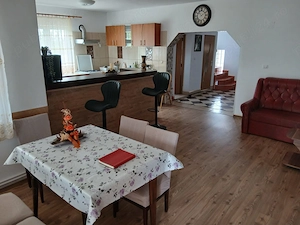 Inchiriez pentru cazare Vila cu 7 camere  - imagine 8