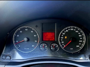 Volkswagen Jetta - imagine 4