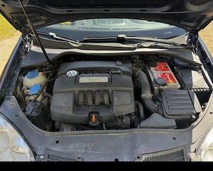 Volkswagen Jetta - imagine 5