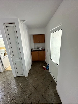 Spatiu comercial de inchiriat  - imagine 2