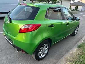 Mazda 2 1.3 Benzina 75 Cp an 2010  - imagine 5