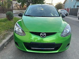 Mazda 2 1.3 Benzina 75 Cp an 2010  - imagine 2