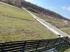 DOAR 1 PARCELA RAMASA! Teren intravilan, 686 mp, Botorogi, la 2 km de limita Tg JIu - imagine 3