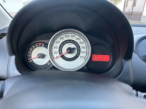 Mazda 2 1.3 Benzina 75 Cp an 2010  - imagine 9