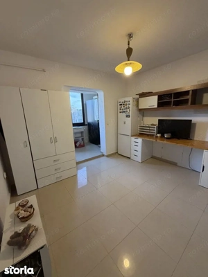 Apartament 3 camere, Zona Bucovina, Recent Renovat, Mobilat - imagine 2