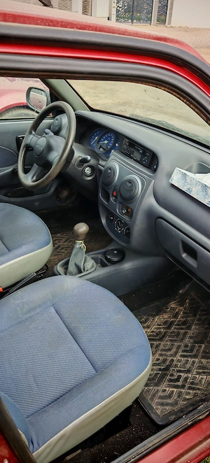 Vand Schimb  Dacia Solenza 2004 1.4 Mpi  - imagine 7