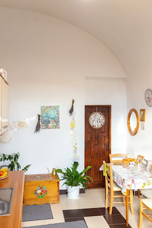 Apartament de vânzare cu posibilitate comercială schimb cu casă plus diferența  - imagine 8