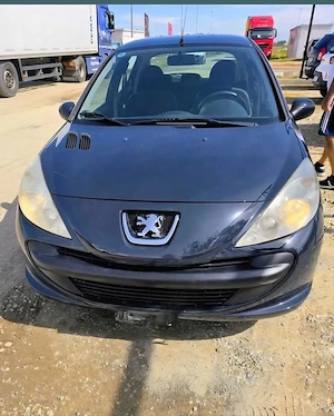 Vand Peugeot 206+ an 2011 - imagine 4