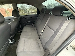 Vând Chevrolet Aveo - imagine 4