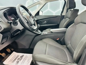 RENAULT GRAND SCENIC - imagine 13