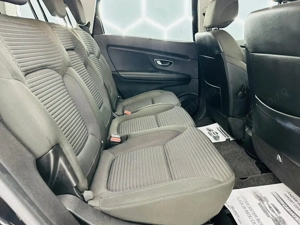 RENAULT GRAND SCENIC - imagine 7