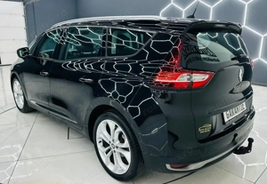 RENAULT GRAND SCENIC - imagine 3