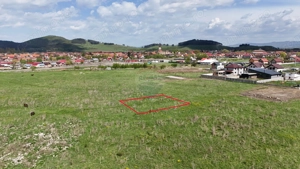 Comision 0% | Teren intravilan 527 mp Sânpetru |Utilități în apropiere - imagine 4