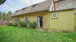 Casă / Vilă cu 4 camere de vânzare