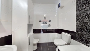 Apartament cu 2 camere de închiriat în zona Tractorul - imagine 20