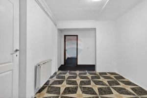 Apartament spațios la casă, renovat, ultracentral Pecica - imagine 4