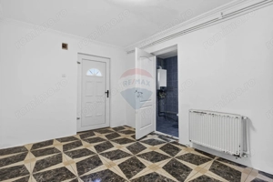 Apartament spațios la casă, renovat, ultracentral Pecica - imagine 6