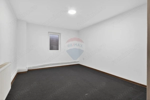 Apartament spațios la casă, renovat, ultracentral Pecica - imagine 8