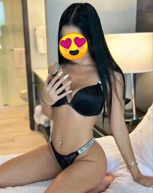 buna ma numesc karmen 