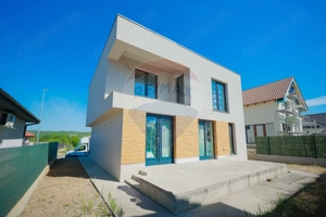 Casă / Vilă cu 5 camere de vânzare în zona Calea Clujului - imagine 3