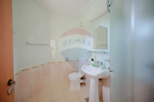 De vânzare pensiune cu restaurant, teren 4.750 mp – Băile 1 Mai - imagine 14