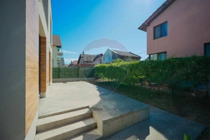 Casă / Vilă cu 5 camere de vânzare în zona Calea Clujului - imagine 4