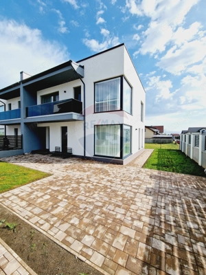 Vila premium de închiriat în Râșnov - imagine 4