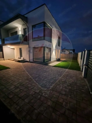 Vila premium de închiriat în Râșnov - imagine 5