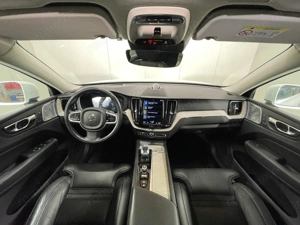 Volvo XC 60 - imagine 8