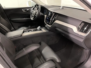 Volvo XC 60 - imagine 12