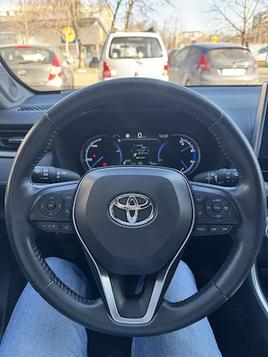 Toyota RAV4 2.5L Hybrid Luxury Premium 4X4 E-CVT 222CP - imagine 7