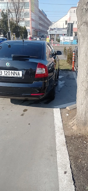 Skoda Octavia 2 1.6 tdi automata 7+1 - imagine 6