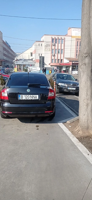 Skoda Octavia 2 1.6 tdi automata 7+1 - imagine 4