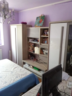 Vand apartament 2 camere semidecomandat zona linistita - imagine 5