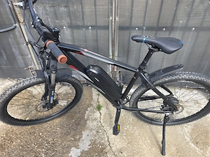 Vând bicicleta asistata electric prophete graveler