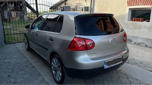 Vw Golf 5 1.4 Benzină  - imagine 3