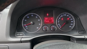Vw Golf 5 1.4 Benzină  - imagine 8