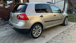 Vw Golf 5 1.4 Benzină  - imagine 9