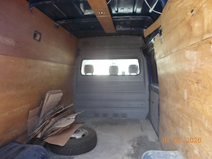 Vand LT 46, Motor 2,8 - imagine 6
