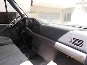 Vand LT 46, Motor 2,8 - imagine 5
