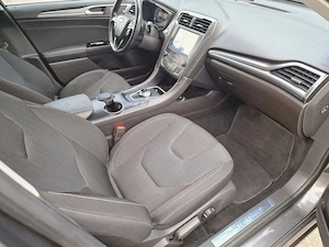 Ford Mondeo 2.0 TDCI Titanium automata 8+1 Facelift  - imagine 8
